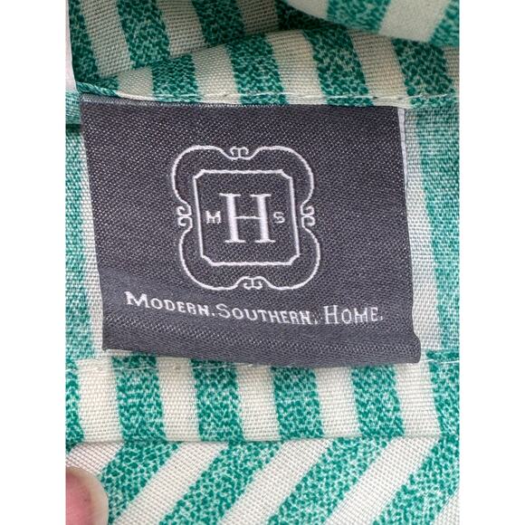 Modern Southern Home · Christmas Tree Quilted Pillow Sham Holiday Decor - Picture 5 of 5